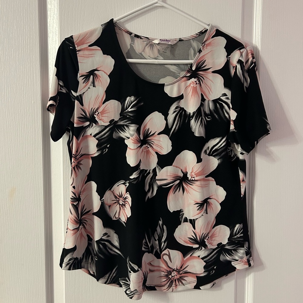 TANJAY petite pink and black floral dress shirt size small